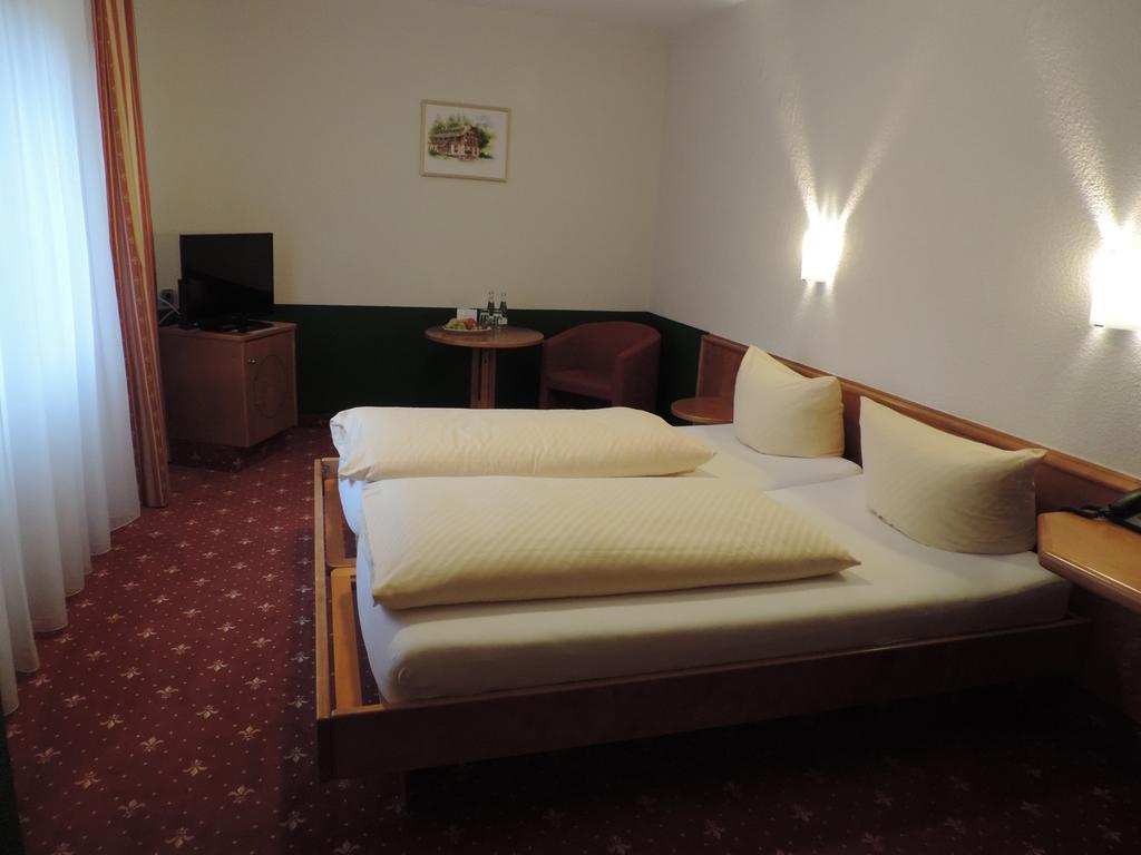 Waldhotel Forellenhof Baden-Baden Eksteriør billede