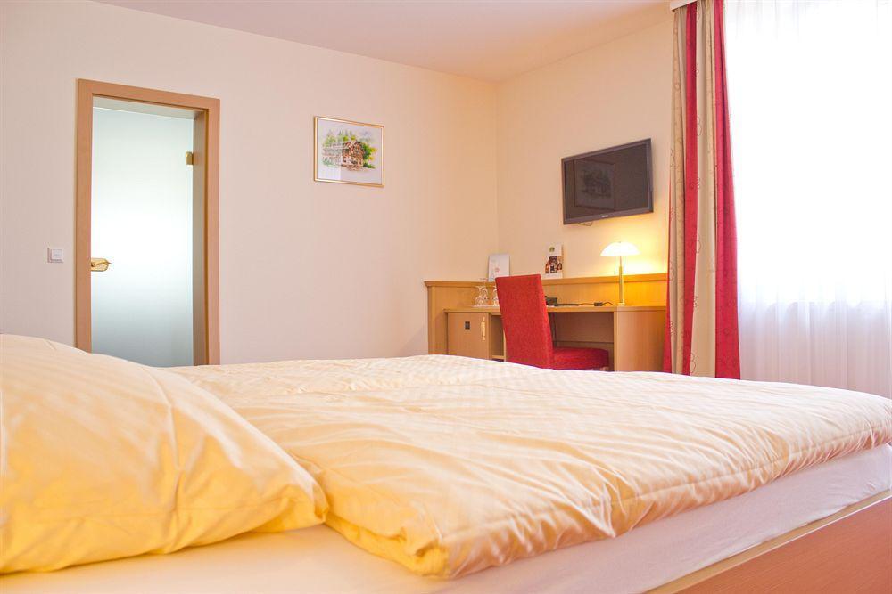 Waldhotel Forellenhof Baden-Baden Eksteriør billede