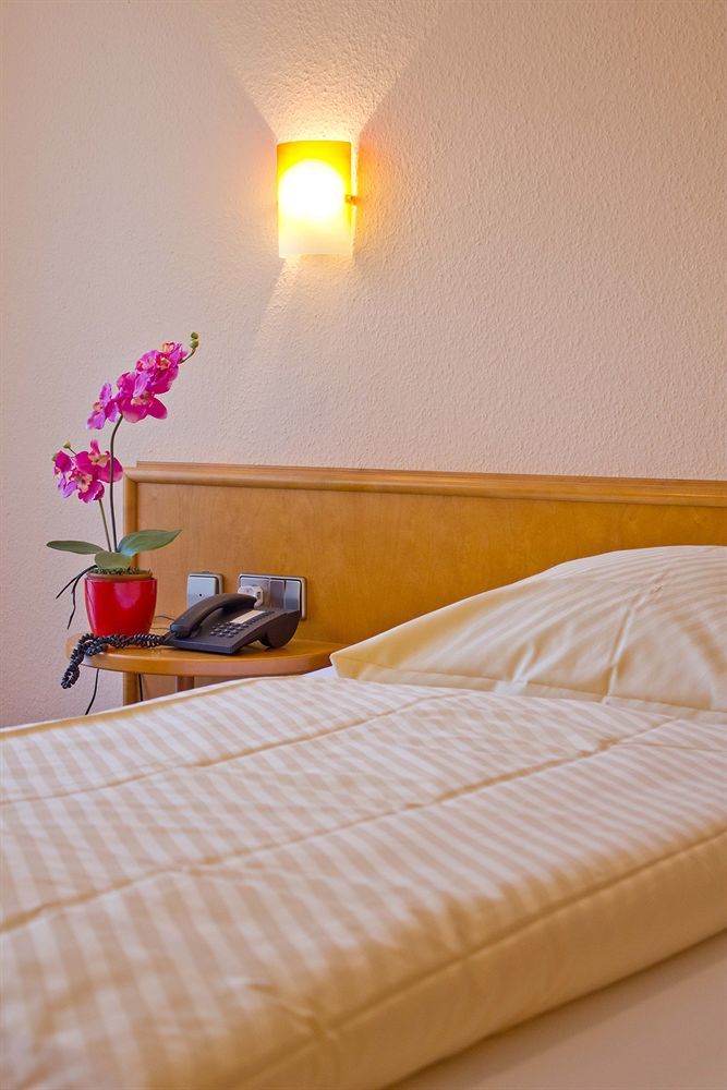 Waldhotel Forellenhof Baden-Baden Eksteriør billede