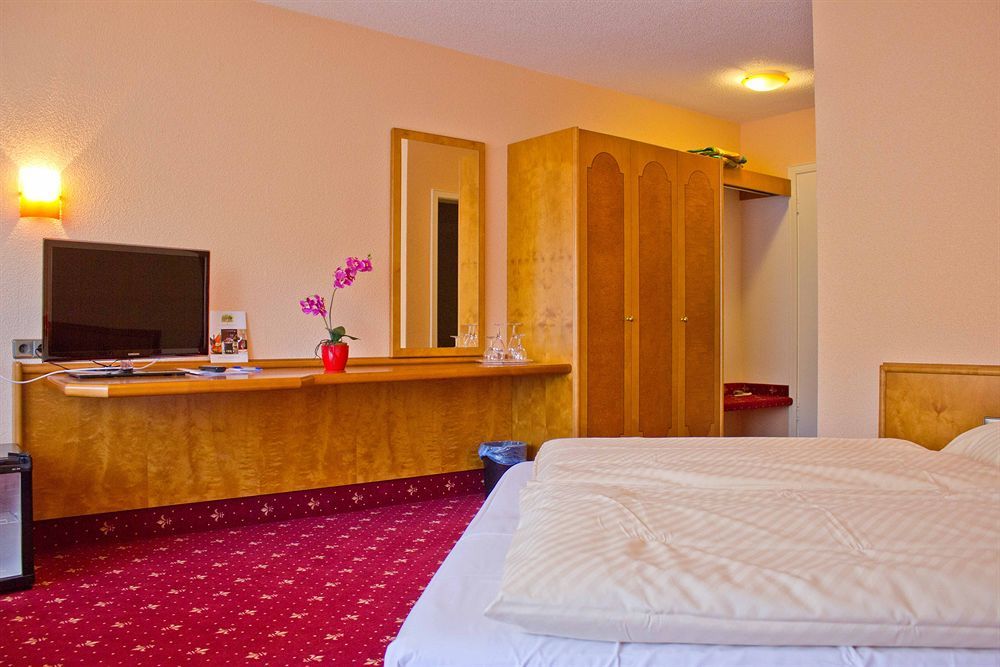 Waldhotel Forellenhof Baden-Baden Eksteriør billede