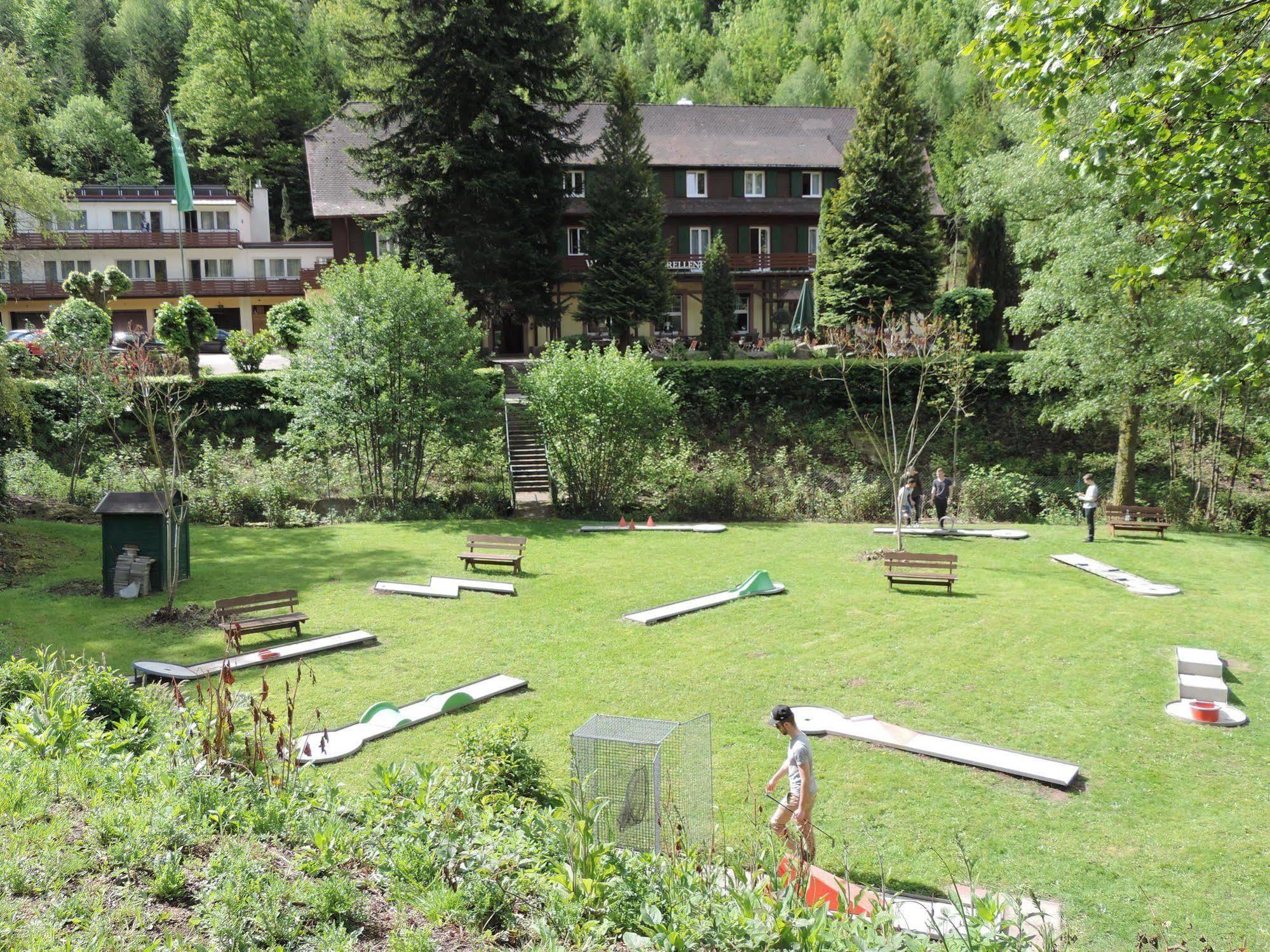 Waldhotel Forellenhof Baden-Baden Eksteriør billede