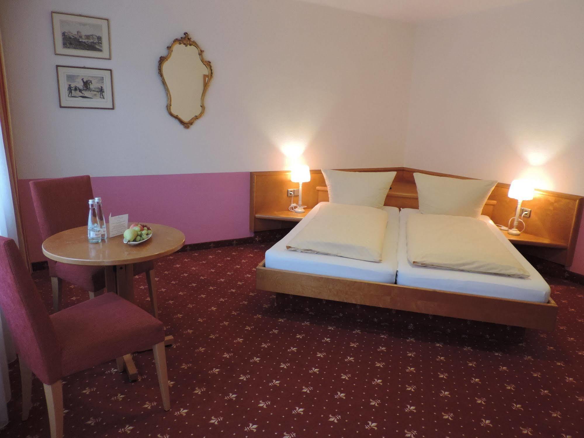Waldhotel Forellenhof Baden-Baden Eksteriør billede