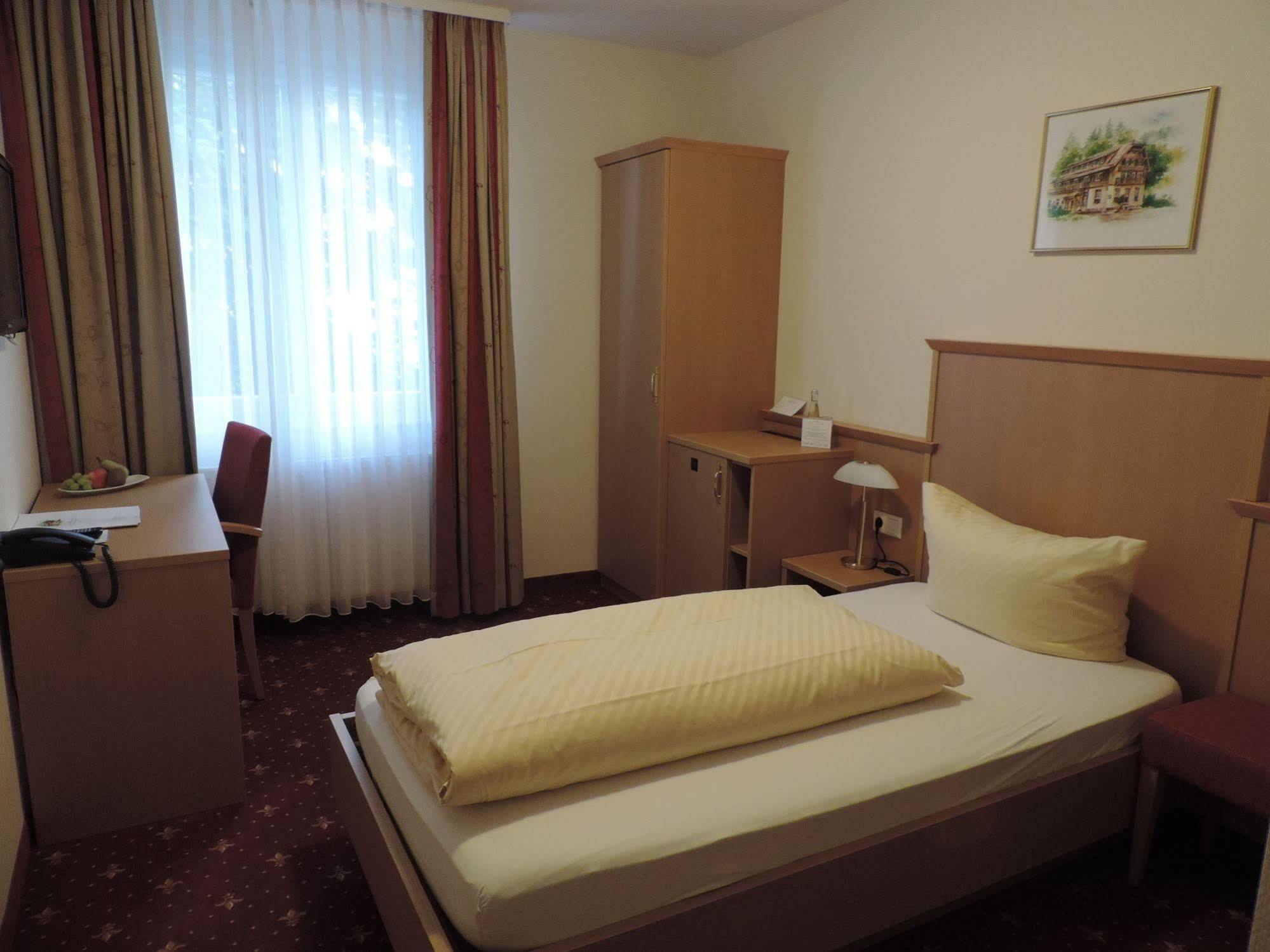 Waldhotel Forellenhof Baden-Baden Eksteriør billede