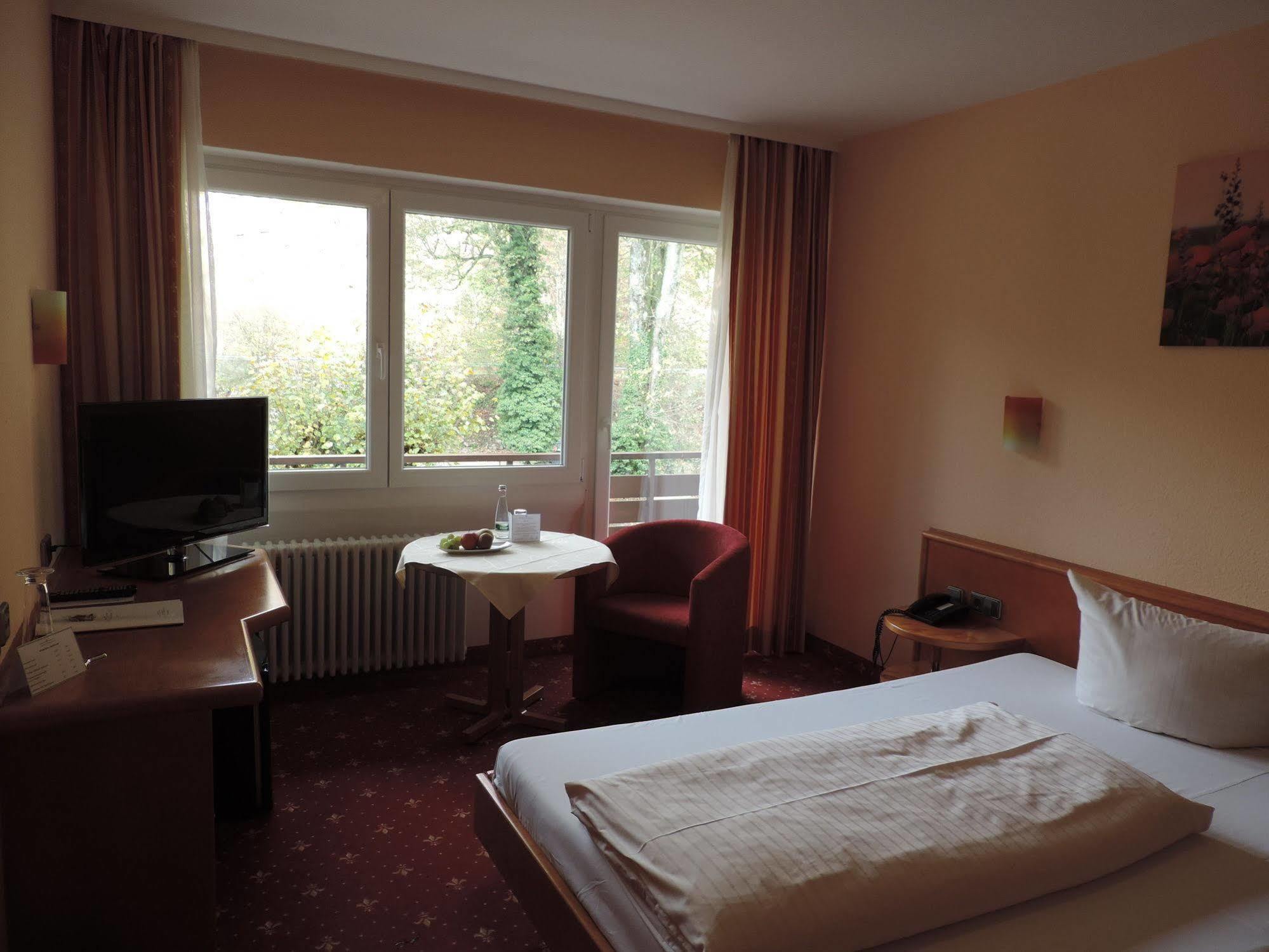 Waldhotel Forellenhof Baden-Baden Eksteriør billede